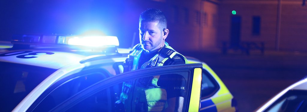 Постер сериала Полиция: выполняя долг