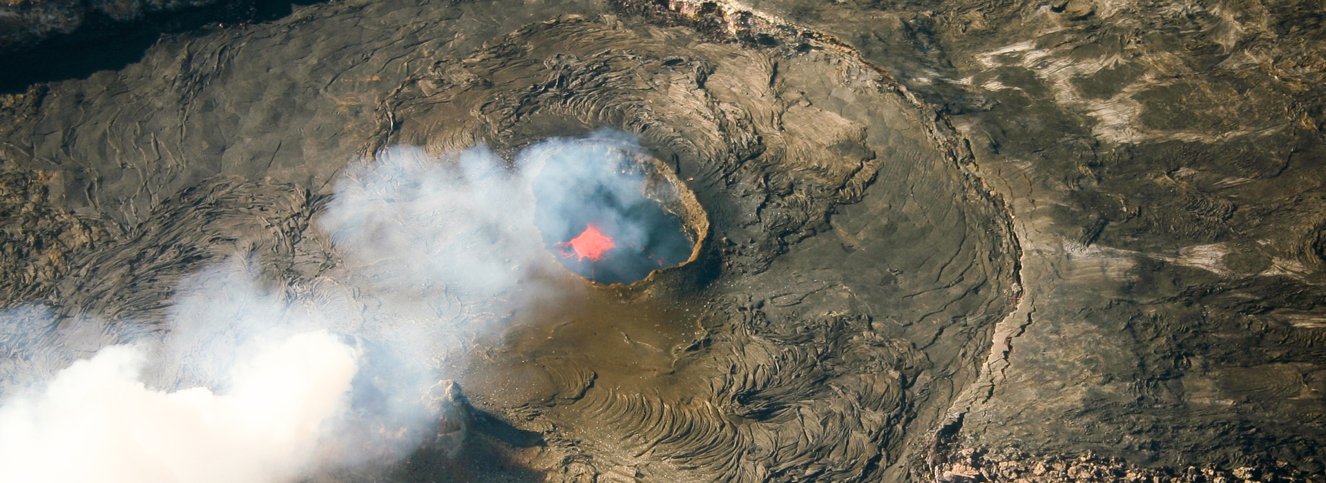 Постер фильма Вулканы: двойное разрушение