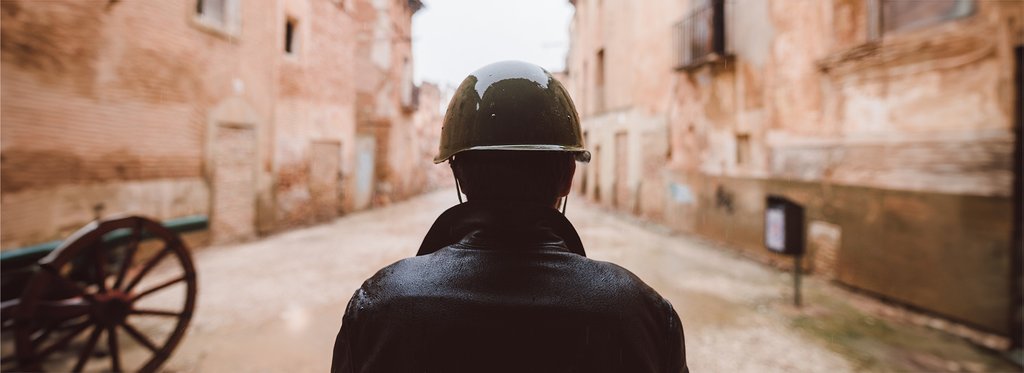 Постер сериала Испания: подготовка к войне